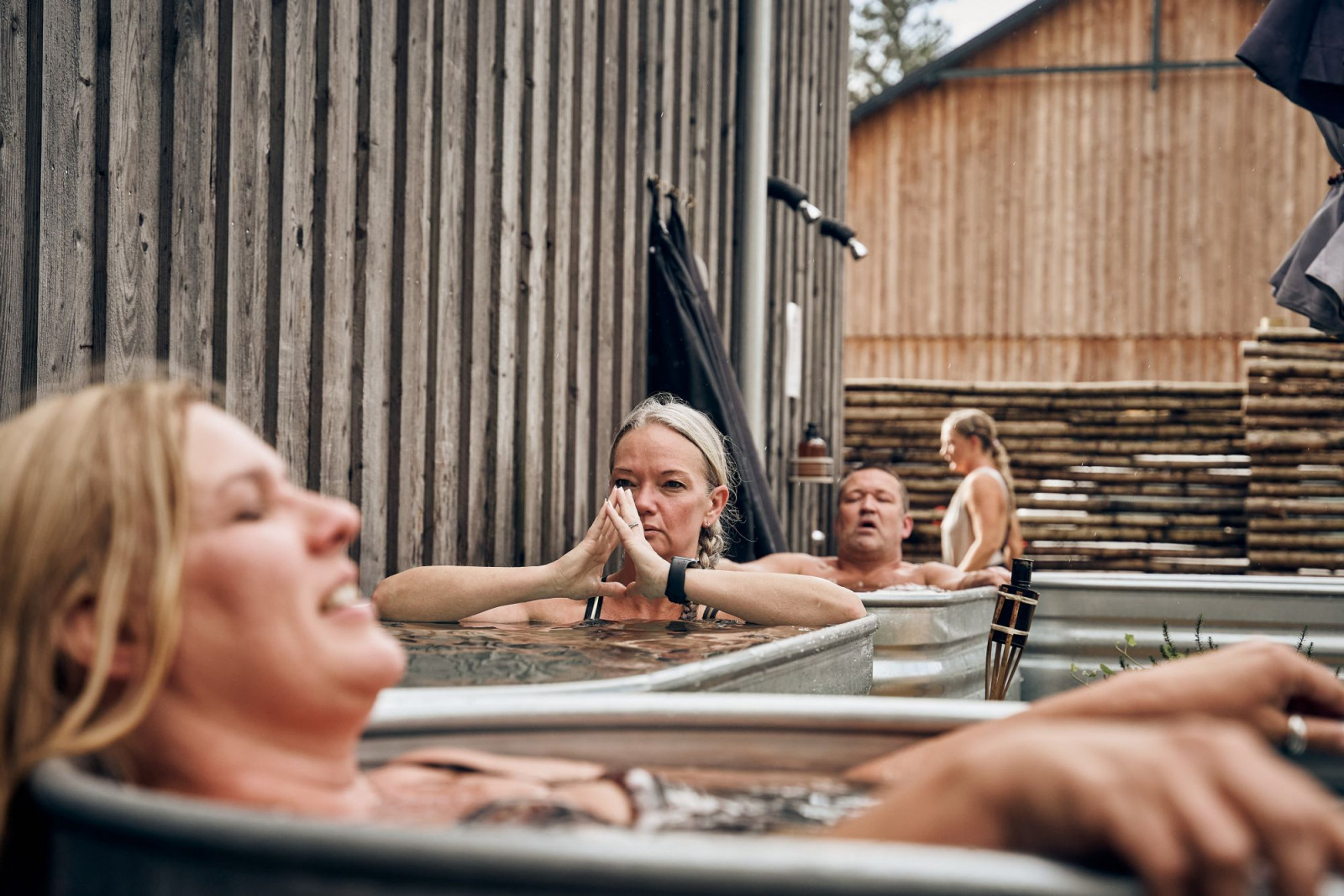 Forside: Koldt gys, varmt fællesskab